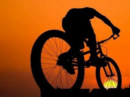 ENTRENAMIENTO «HIIT» AL ANOCHECER